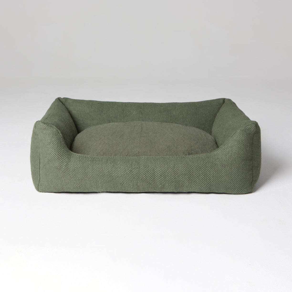 Henri Dog Bed